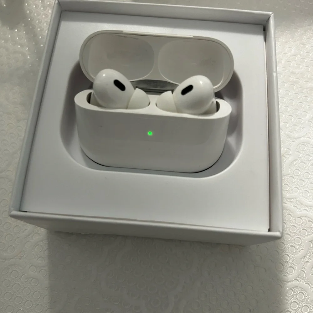 Apple AirPods second gen pros